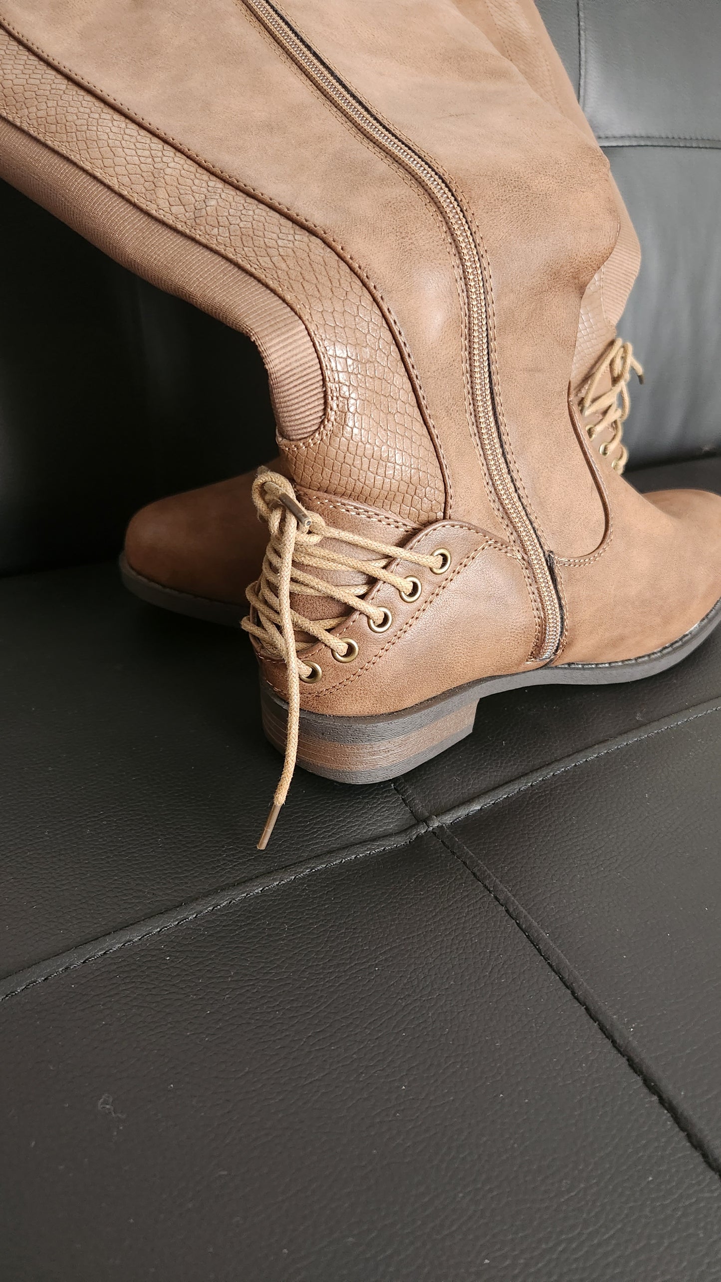 Size 7w Wide Leg Brown Knee High Boots