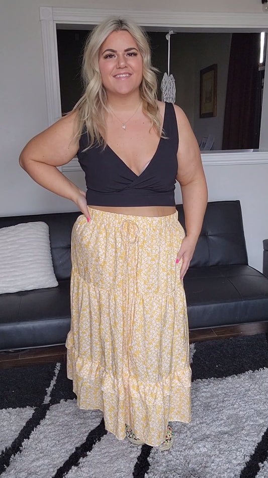 Size 2x Yellow Floral Multi Tiered Peasant Skirt