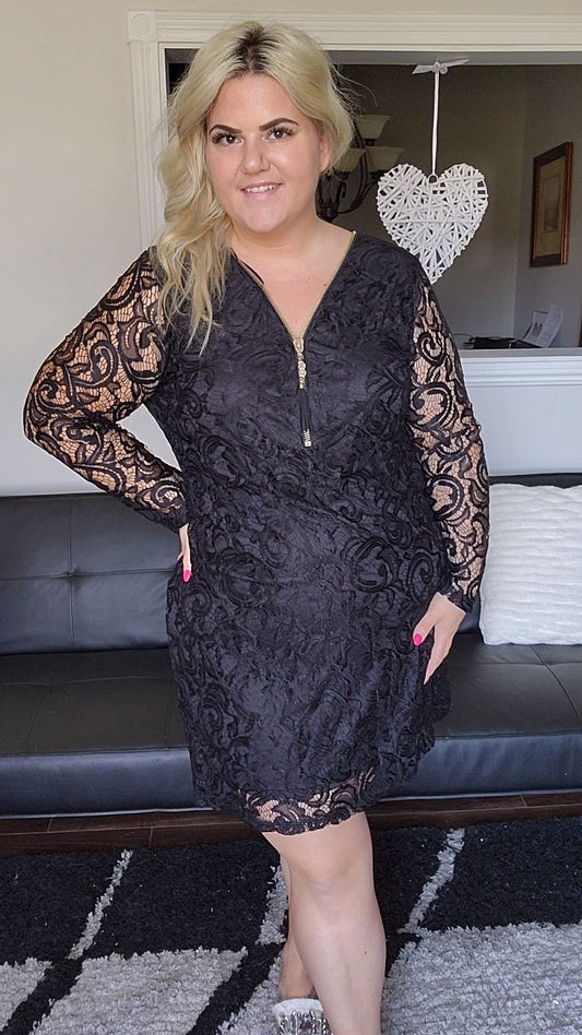 Size 2x Lace Zippered Dress