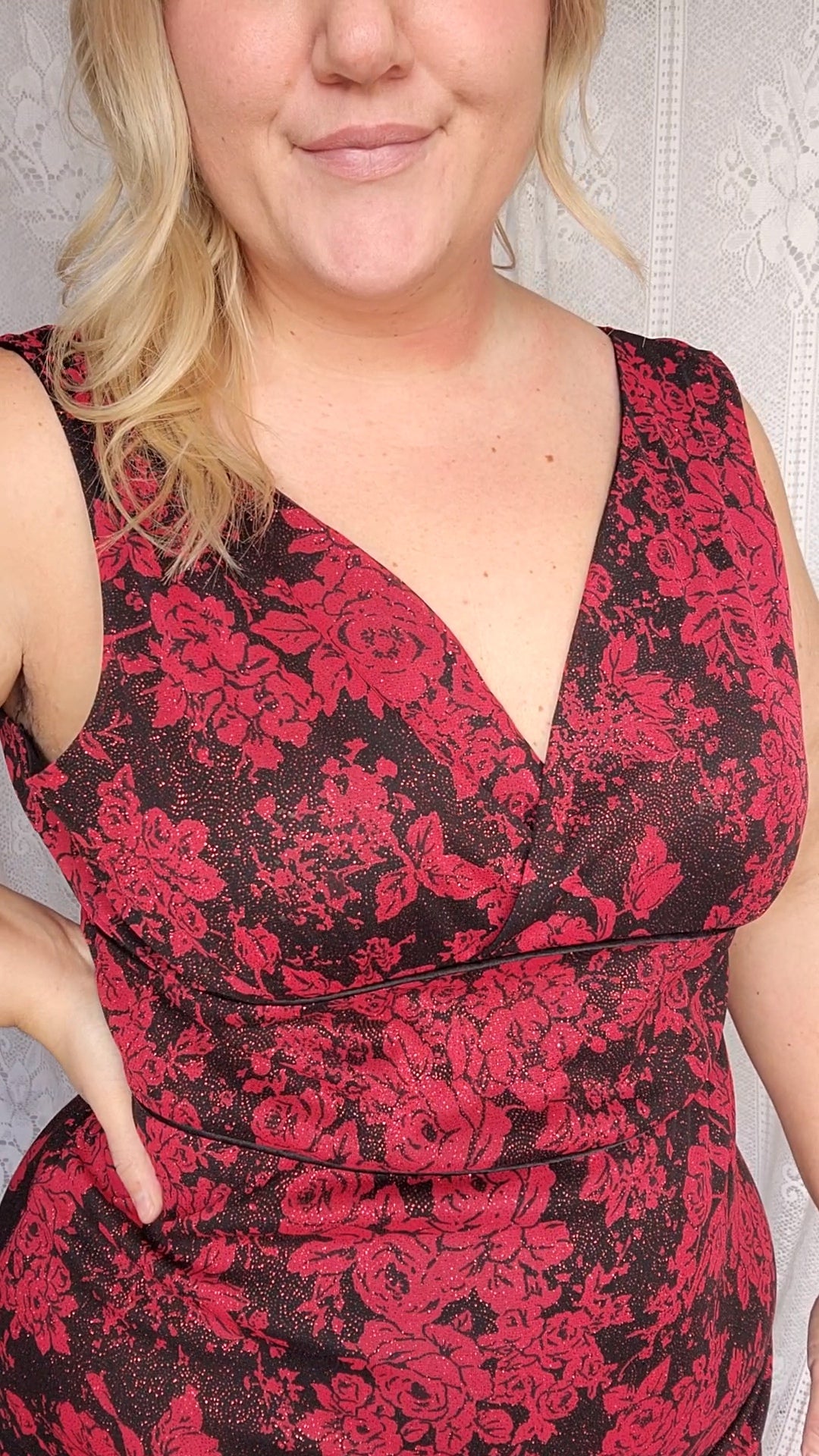 Size XL Red Floral Glitter Dress