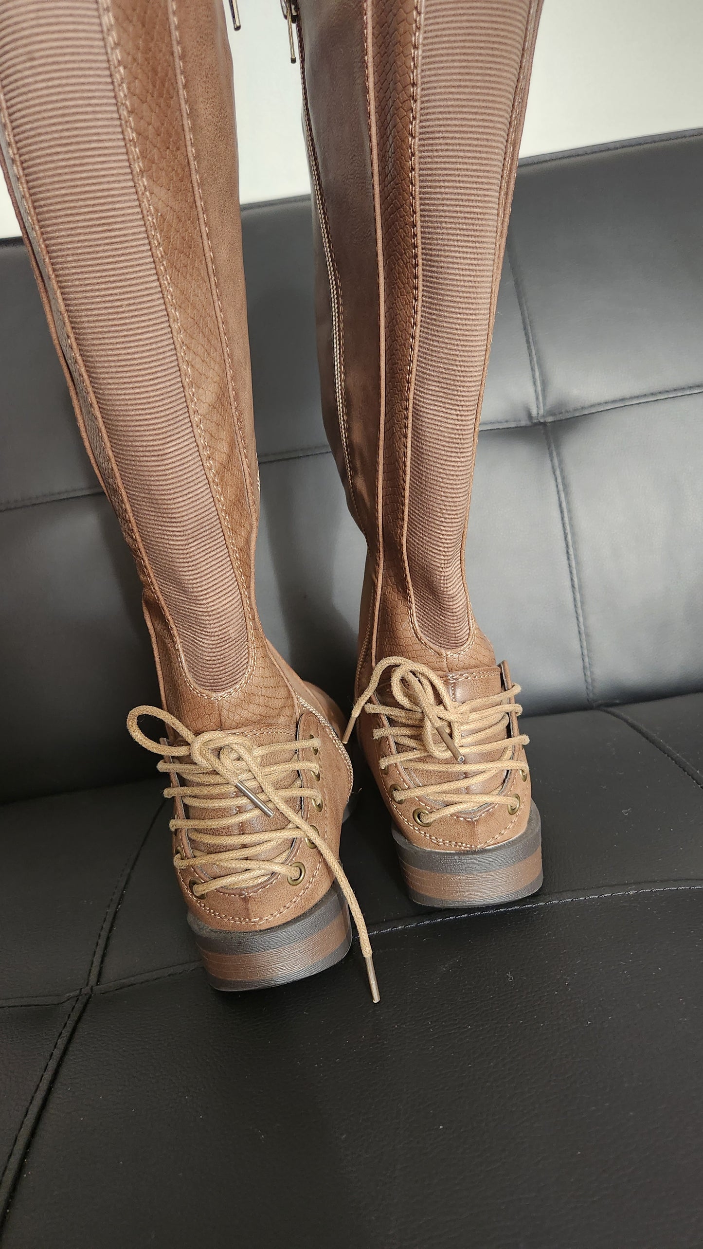 Size 7w Wide Leg Brown Knee High Boots