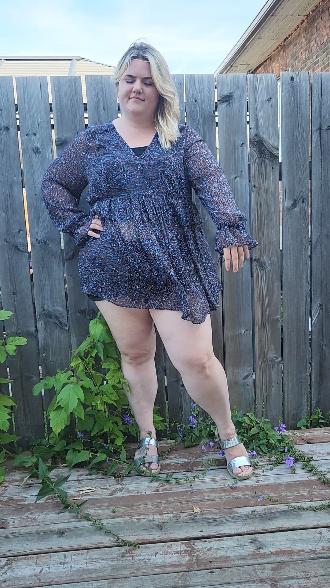 Size 2x See Through Floral Navy Blouse