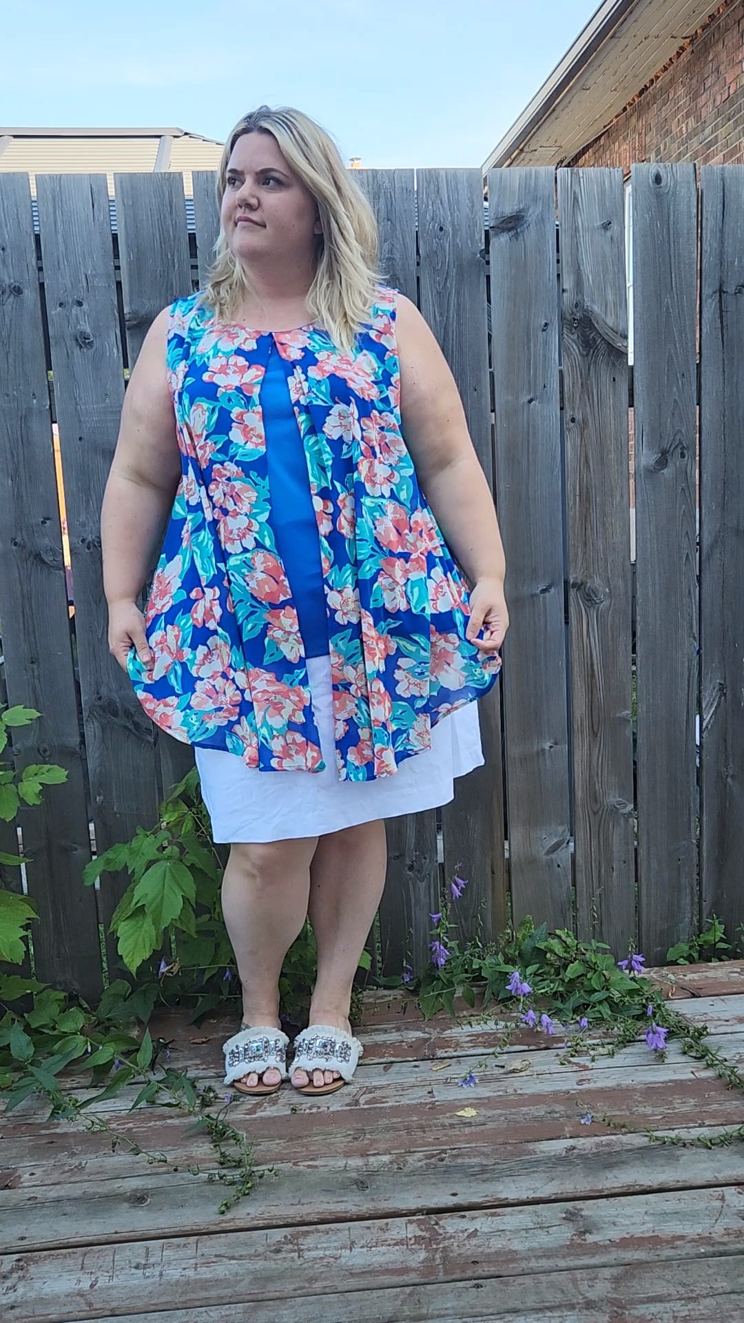 Size 3x Floral Top with Blue Underlay