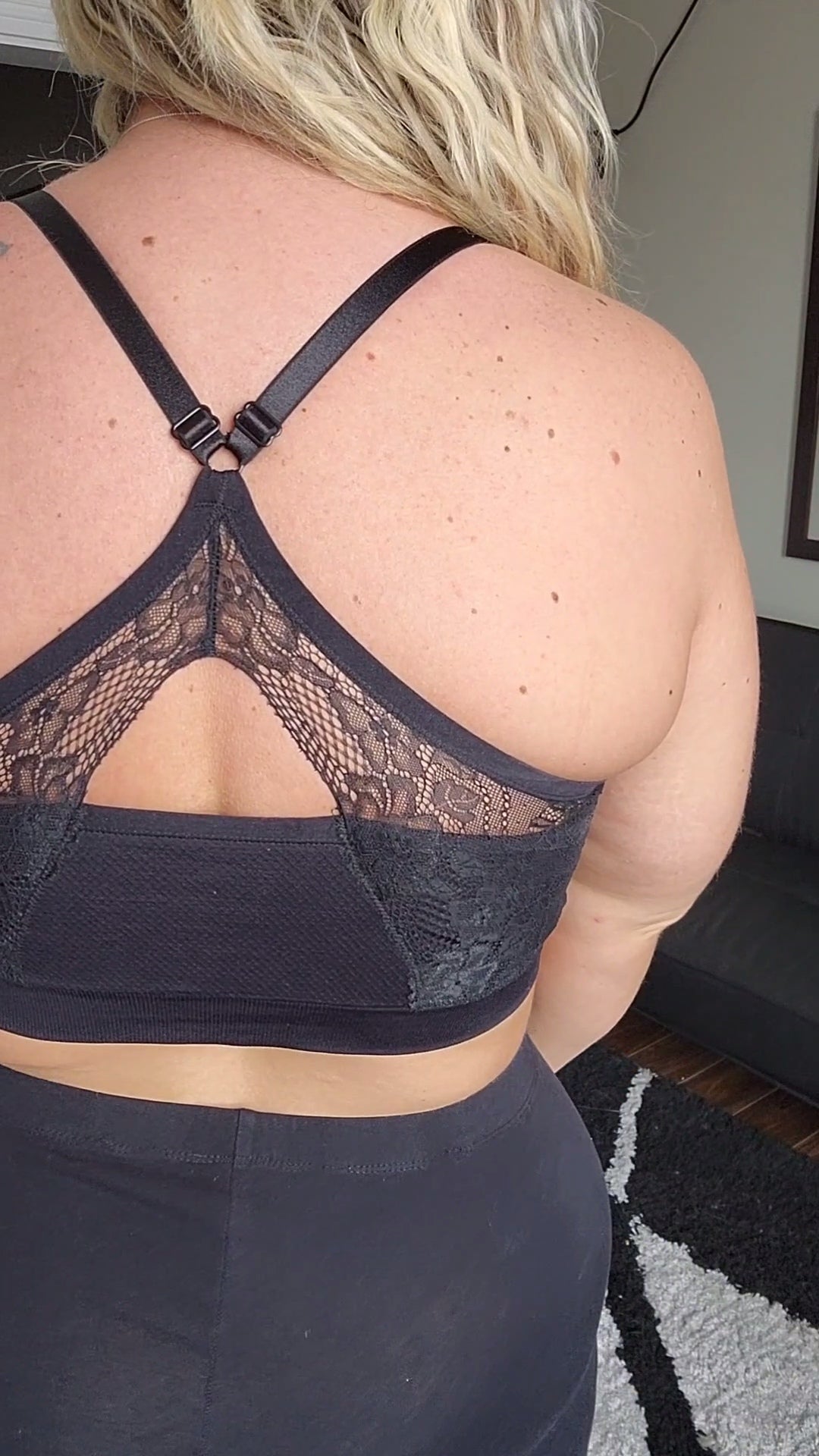 Fits like a XL/1x Black Lace Sports Bra